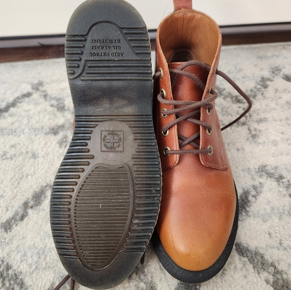 Dr Martens Emmeline Oak Leather Boots Women’s Size US 6 - Picture 3 of 4
